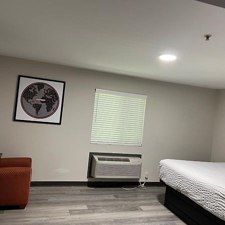 High Falls Inn & Suites エクステリア 写真